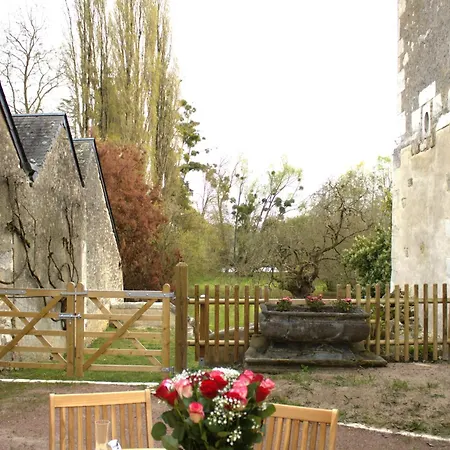 Casa vacanze 16th Century Heritage House With Private Garden Luche-Pringe