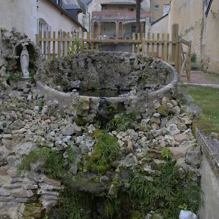 16th Century Heritage House With Private Garden Casa vacanze Luche-Pringe